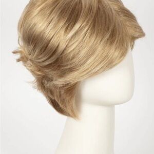 Gala Buttered Toast Mist Warm Dark Blonde Base with Light Blond Highlight